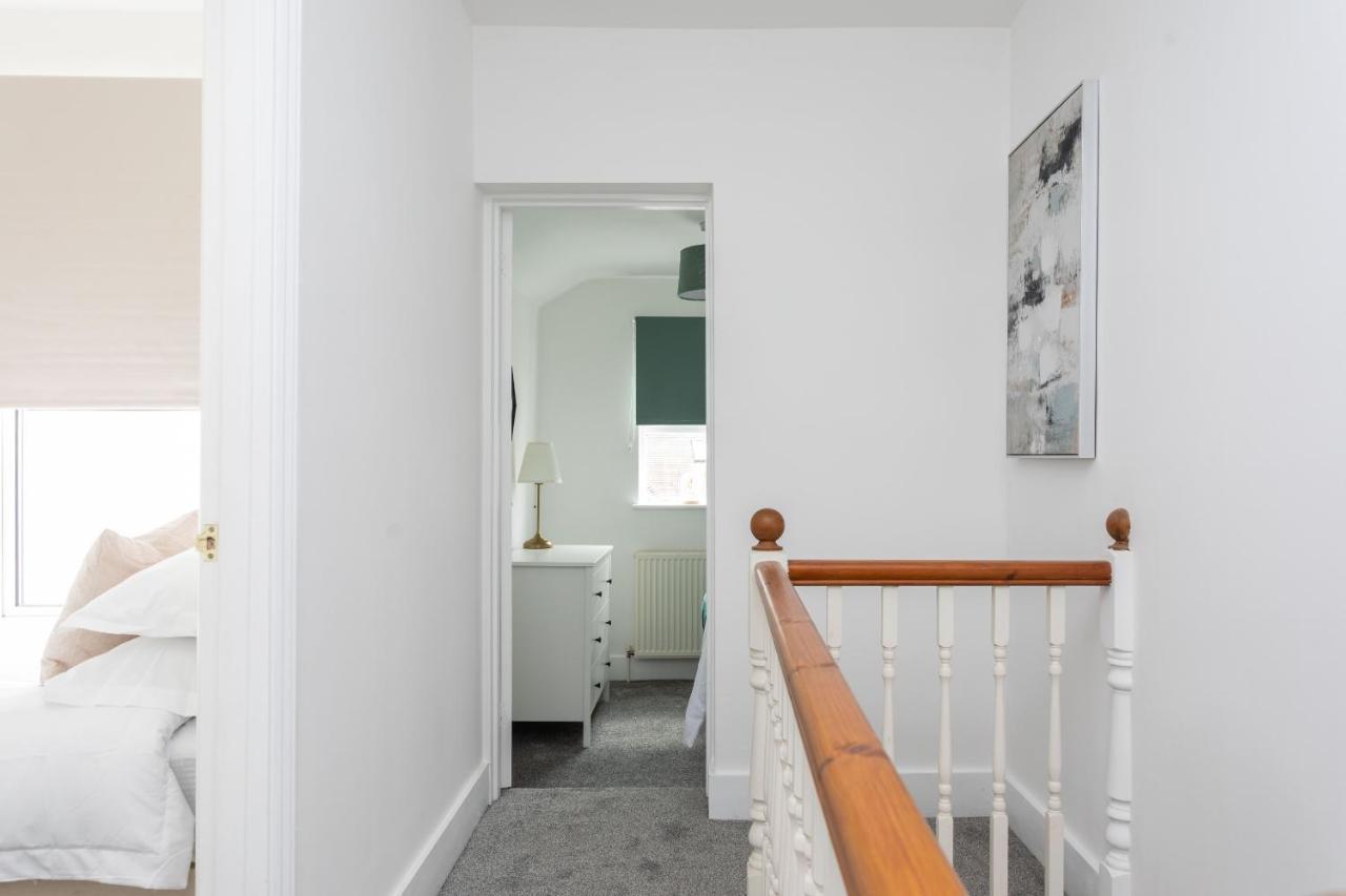 30 Percent Off Monthly Stays - City Centre - 3 Bedrooms St Albans Dış mekan fotoğraf